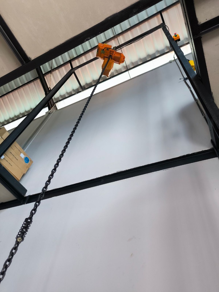Lift Barang Hoist System 3