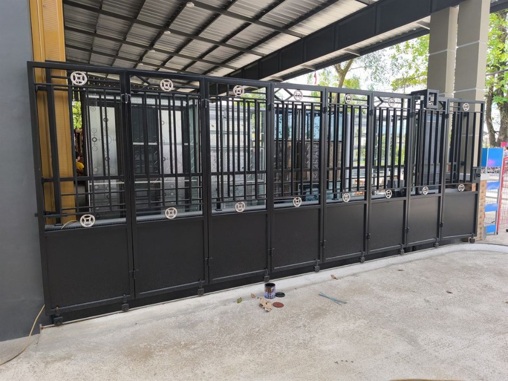 Pintu Stainless & Besi